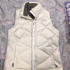North Face Creme Color Vest 🌙💕